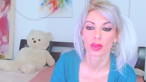 Lara online show from 03/23/26, 08:13