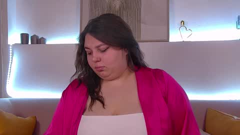 LillianHaig online show from 01/28/25, 04:39