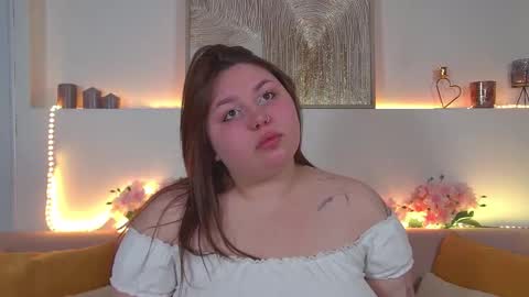 LillianHaig online show from 02/17/25, 06:37