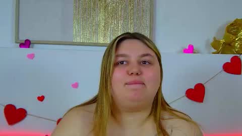 LillianHaig online show from 02/15/26, 07:51