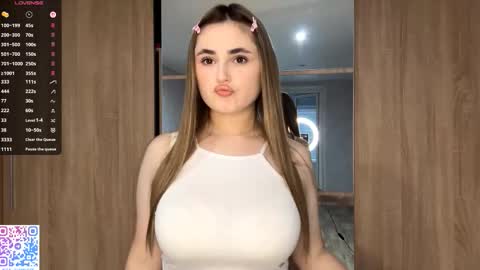 Amelia online show from 12/19/25, 01:29