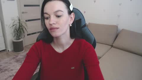 lilliyves online show from 04/09/26, 11:26