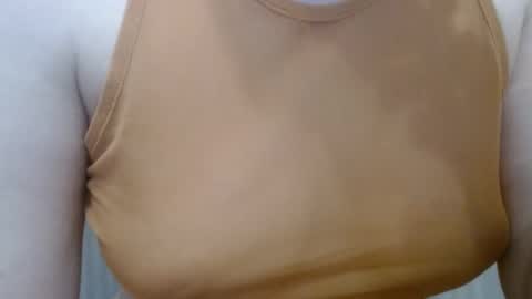 Snapshot of lillkit chatting on 03/04/25, 11:11 Lilu online show from 03/04/25, 11:11