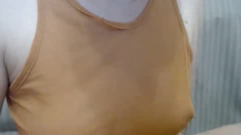 Snapshot of lillkit chatting on 09/13/25, 09:58 Lilu online show from 09/13/25, 09:58