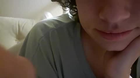 Snapshot of lilly49547 chatting on 12/23/24, 04:33 Lilly online show from 12/23/24, 04:33