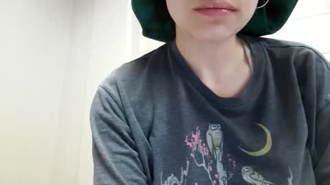 Snapshot of lilly49547 chatting on 03/03/25, 02:26 Lilly online show from 03/03/25, 02:26