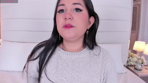 Lizeth follow me in my igimlilycute 3 online show from 01/12/25, 03:49