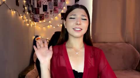 Snapshot of lilly_lilithh chatting on 07/16/26, 04:40 Lilith online show from 07/16/26, 04:40