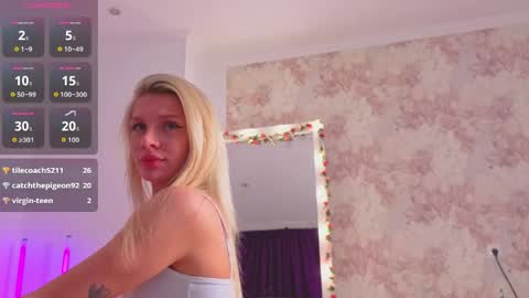 Snapshot of lilly_lux chatting on 04/18/26, 07:07 lilly_lux online show from 04/18/26, 07:07