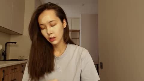 Snapshot of lilly_sweeet chatting on 03/01/26, 04:14 lilly online show from 03/01/26, 04:14