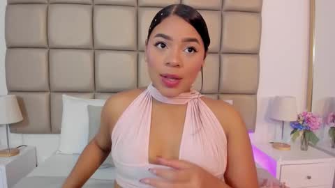 Snapshot of lilly_williamss chatting on 03/29/26, 03:28 Lilly online show from 03/29/26, 03:28