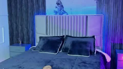 Snapshot of lillyortiz_ chatting on 02/09/25, 11:14 Lilly Ortiz online show from 02/09/25, 11:14