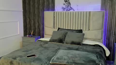 Snapshot of lillyortiz_ chatting on 02/23/25, 09:33 Lilly Ortiz online show from 02/23/25, 09:33