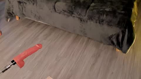 Snapshot of lillyortiz_ chatting on 03/05/25, 01:52 Lilly Ortiz online show from 03/05/25, 01:52