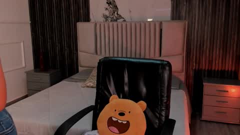 Snapshot of lillyortiz_ chatting on 03/20/26, 11:26 Lilly Ortiz online show from 03/20/26, 11:26