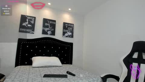 Lilly online show from 03/05/25, 02:45