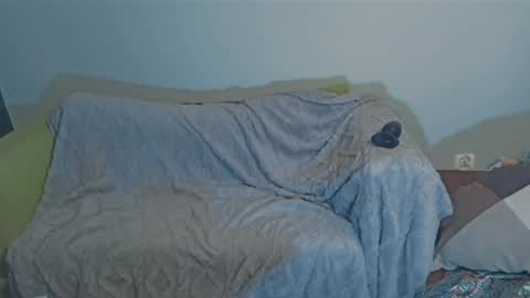 Snapshot of lillysissi chatting on 05/17/26, 01:58 Lilli Sissy SlutCat online show from 05/17/26, 01:58