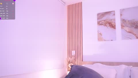 Lilly Thompson  online show from 12/30/24, 03:03