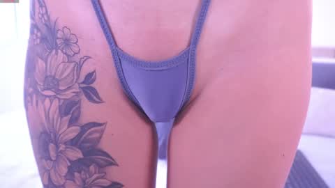 Lilly Thompson  online show from 01/02/25, 06:12