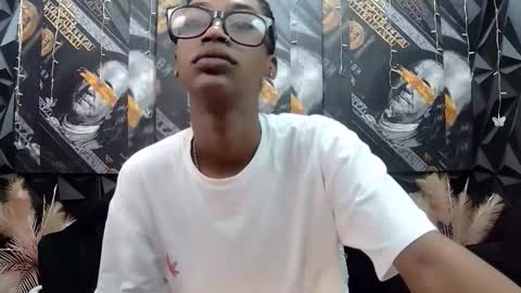 lilmissbaddiexxx online show from 10/06/25, 05:54
