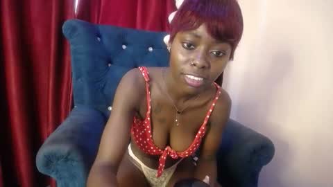 Snapshot of lilmystic_lola chatting on 09/30/25, 05:56 Chelsea online show from 09/30/25, 05:56