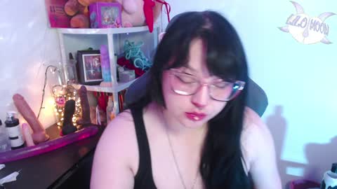 Lilo  online show from 12/02/24, 02:53