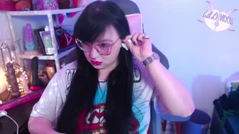 Lilo  online show from 01/02/25, 02:54