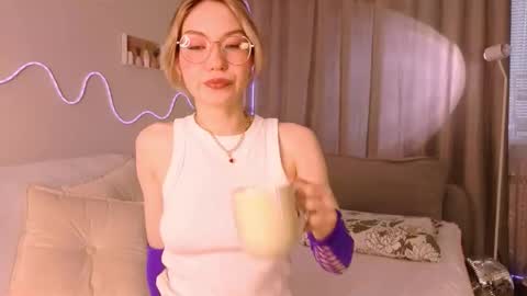 Lilo online show from 10/15/25, 02:33