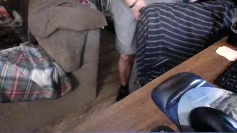 Snapshot of lilpackage69 chatting on 12/27/24, 02:25 lilpackage69 online show from 12/27/24, 02:25