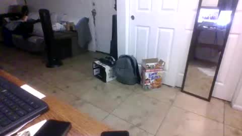 lilpackage69 online show from 11/19/25, 01:16