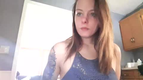 Snapshot of lilsirenluna chatting on 03/12/26, 05:19 Luna online show from 03/12/26, 05:19