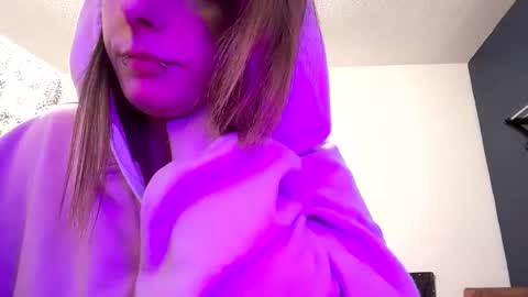 lilsirens11ut online show from 12/13/25, 08:36