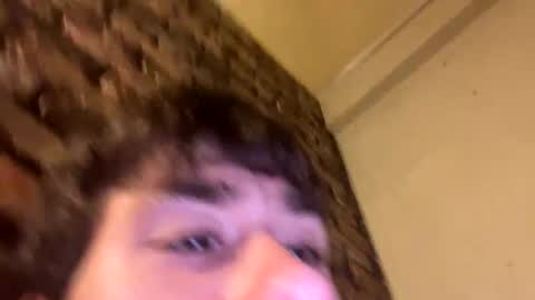 Snapshot of lilslimmxx chatting on 10/31/25, 02:40 lilslimmxx online show from 10/31/25, 02:40