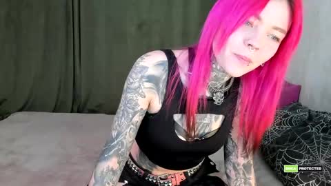 Snapshot of lilu_kayden chatting on 04/26/26, 03:42 Little slave Kayden online show from 04/26/26, 03:42