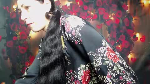 lilugrants online show from 02/20/25, 10:48