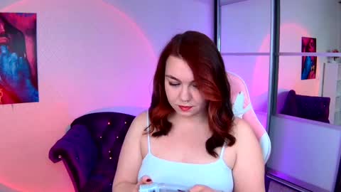 Lilu online show from 02/15/25, 12:22