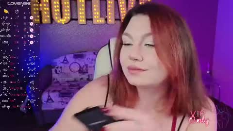 Snapshot of lilumytrend chatting on 07/18/26, 12:31 Lilu online show from 07/18/26, 12:31