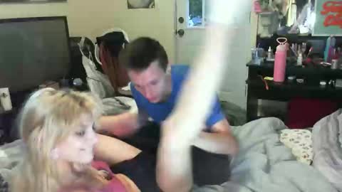 Little Violet online show from 09/20/25, 10:55