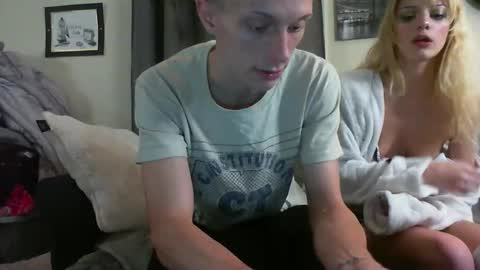 Little Violet online show from 10/16/25, 02:45