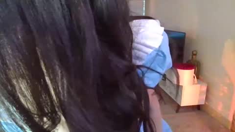 Snapshot of lilvixennn chatting on 10/31/25, 09:38 Raina Ryder online show from 10/31/25, 09:38