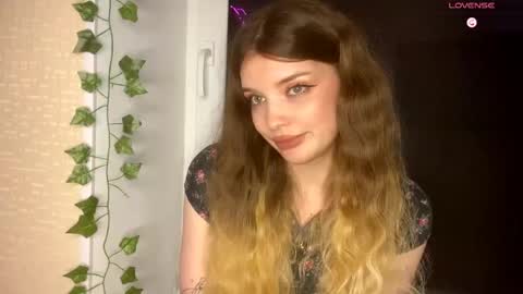Lily online show from 04/25/26, 05:32