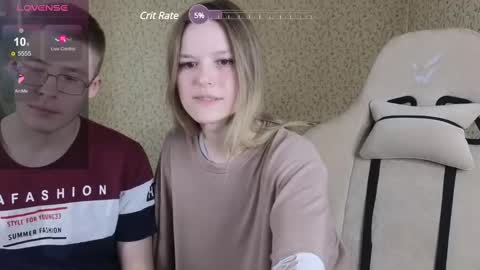 Snapshot of lily_and_jake chatting on 02/25/25, 04:03 lily_and_jake online show from 02/25/25, 04:03