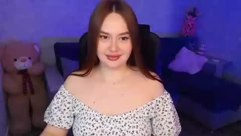 lily_baker_ online show from 04/25/26, 07:22