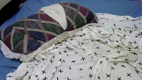 lily online show from 03/07/25, 06:22