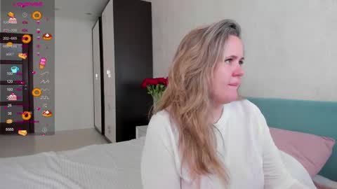 Snapshot of lily_bel chatting on 05/07/26, 01:11 Lily online show from 05/07/26, 01:11