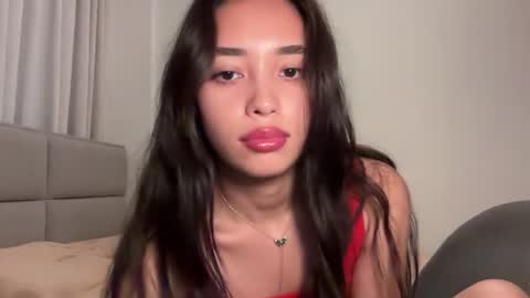Lily online show from 05/13/26, 08:06