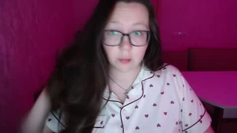 Lily Chays online show from 07/30/26, 06:18
