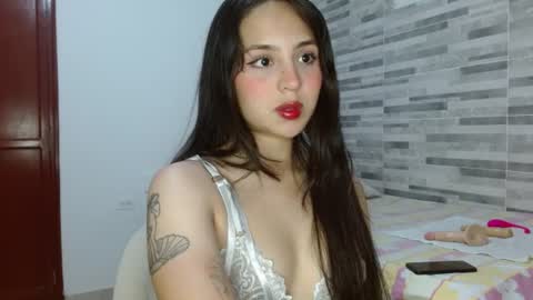 Snapshot of lily_crushx chatting on 06/25/26, 06:51 Lirio online show from 06/25/26, 06:51