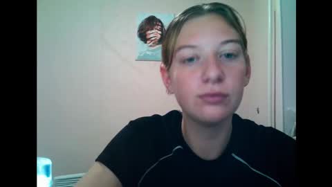 lily_ember online show from 09/21/25, 07:37