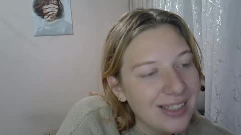 lily_ember online show from 10/01/25, 08:37